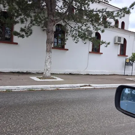 To Spiti Tis Katerinas * يميناريا